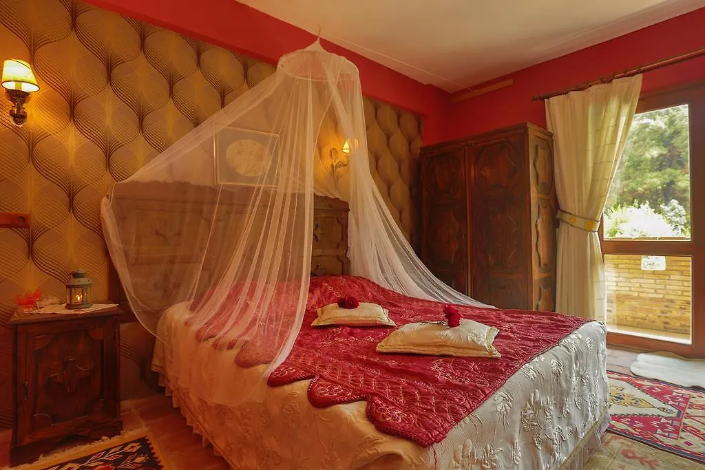 Efes Butik Otel Киразлы 3*,