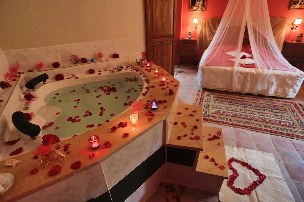Efes Butik Otel Киразлы Турция