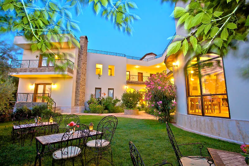 Efes Butik Otel Киразлы Отель
